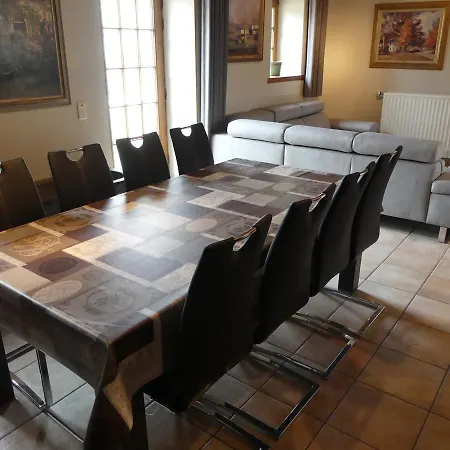 Ferme Chateau De *