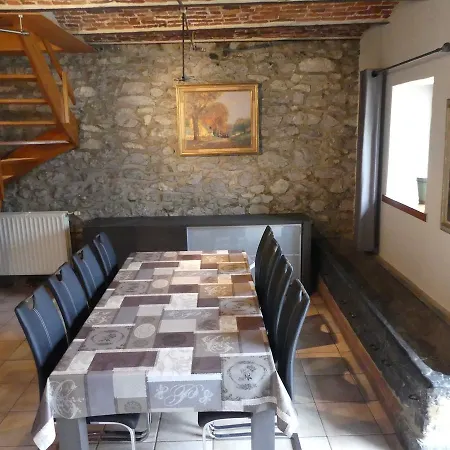 Semesterbostad Ferme Chateau De *