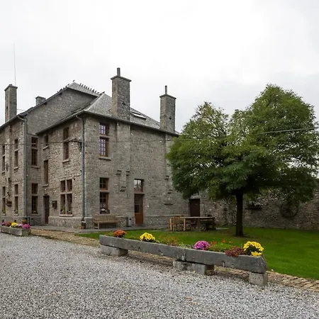 Ferme Chateau De *