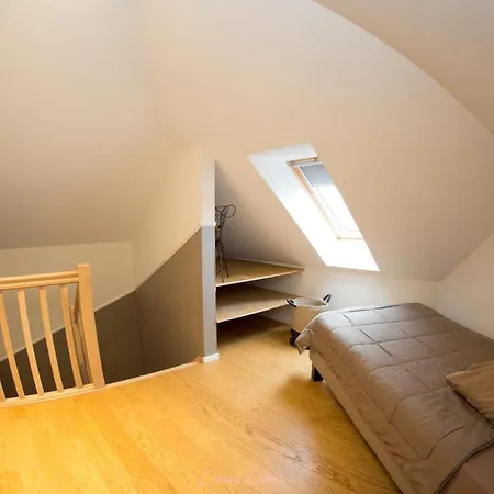 Ferme Chateau De Holiday home *