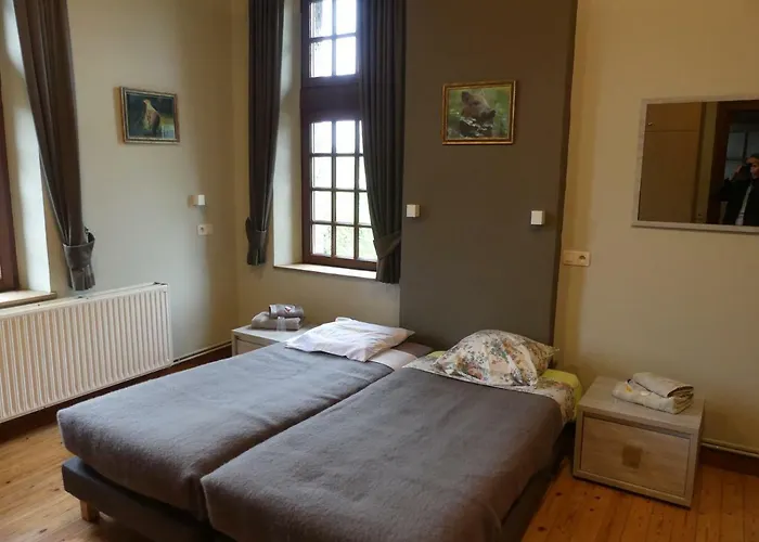 Ferme Chateau De * Laneffe