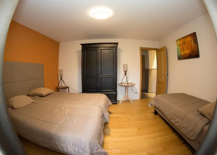 Ferme Chateau De * Laneffe